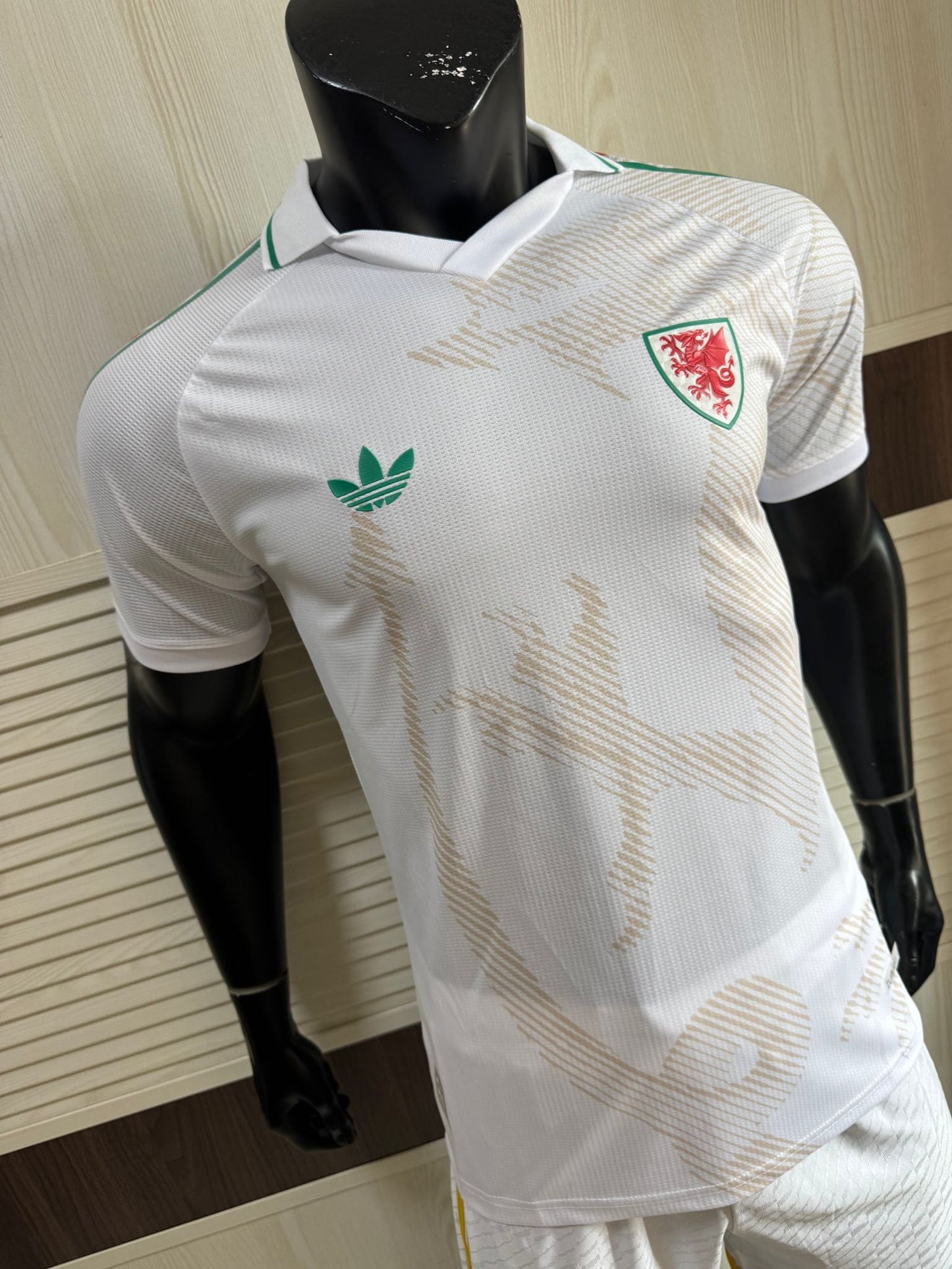 Wales Away player version 26/27