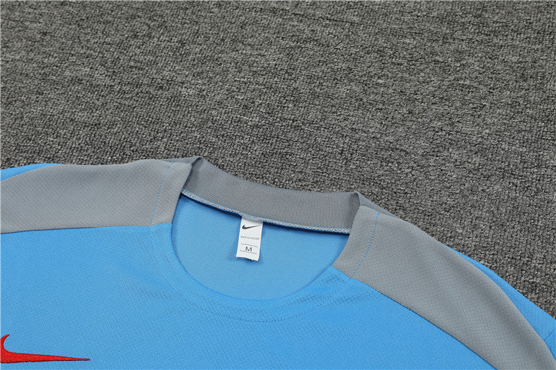 Completo Atletico Madrid