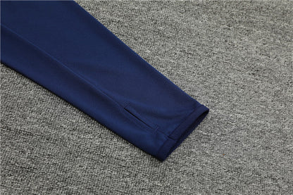 Tuta Manchester United 24/25