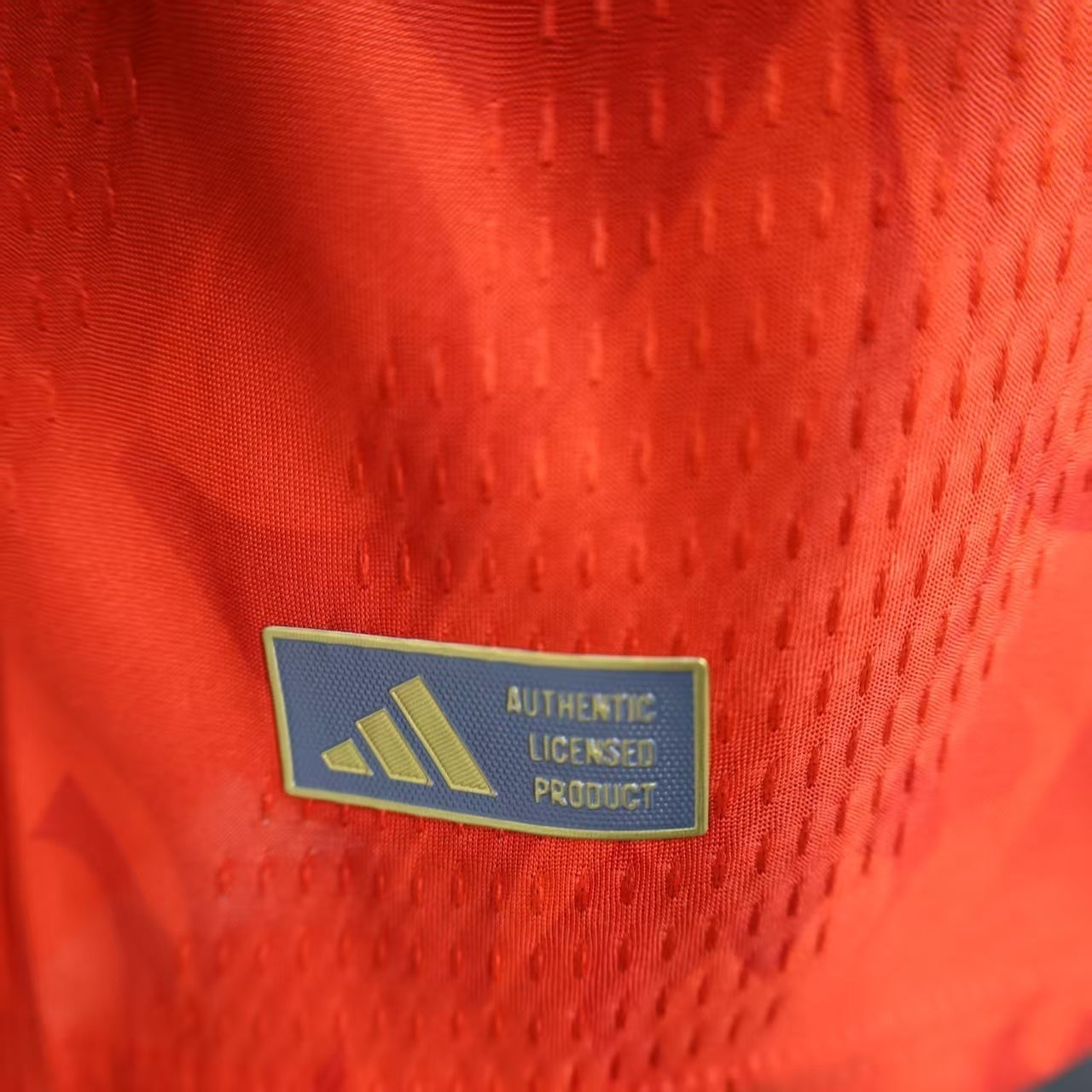 Belgium long sleeve home player version 26/27