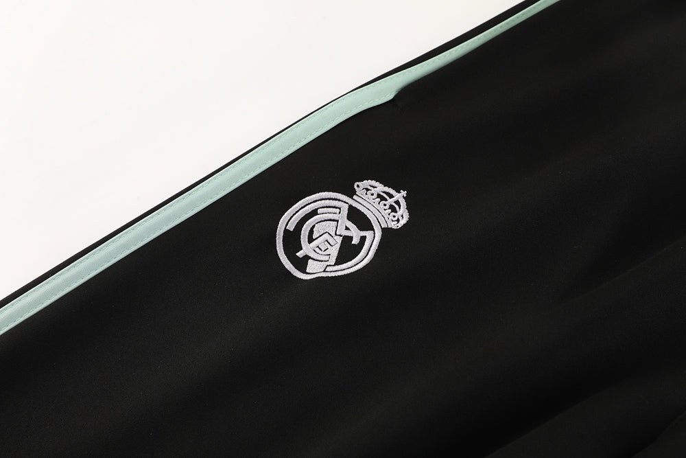 Tuta Real Madrid 24/25